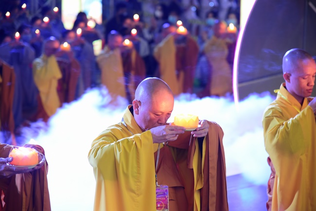 Impressed night of Amitabha Buddha's Birthday