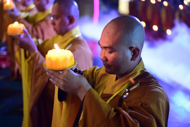 Impressed night of Amitabha Buddha's Birthday