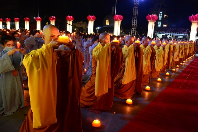 Impressed night of Amitabha Buddha's Birthday