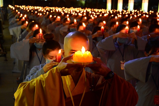Impressed night of Amitabha Buddha's Birthday
