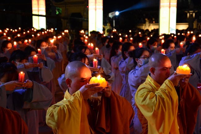 Impressed night of Amitabha Buddha's Birthday