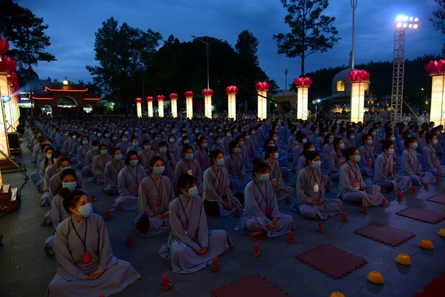 Impressed night of Amitabha Buddha's Birthday