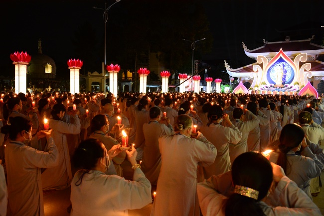 Impressed night of Amitabha Buddha's Birthday