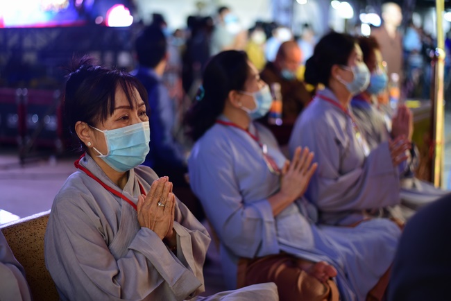 Impressed night of Amitabha Buddha's Birthday