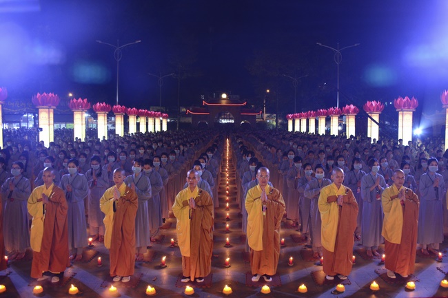 Impressed night of Amitabha Buddha's Birthday