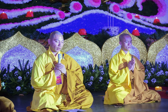 Impressed night of Amitabha Buddha's Birthday