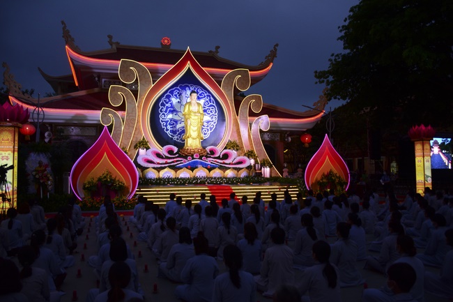 Impressed night of Amitabha Buddha's Birthday