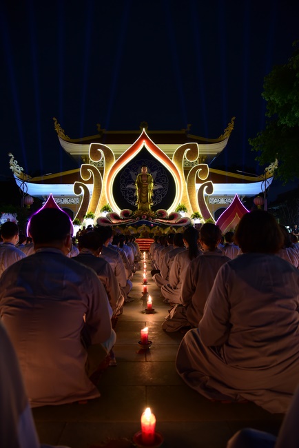 Impressed night of Amitabha Buddha's Birthday