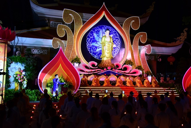 Impressed night of Amitabha Buddha's Birthday