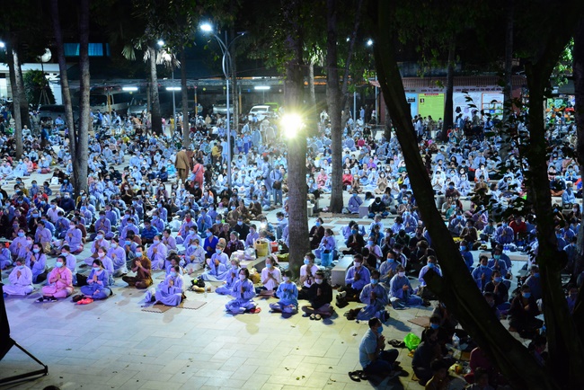 Impressed night of Amitabha Buddha's Birthday