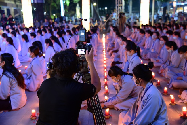 Impressed night of Amitabha Buddha's Birthday