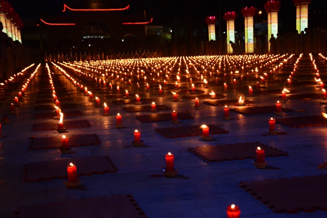 Impressed night of Amitabha Buddha's Birthday