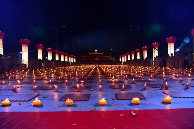 Impressed night of Amitabha Buddha's Birthday