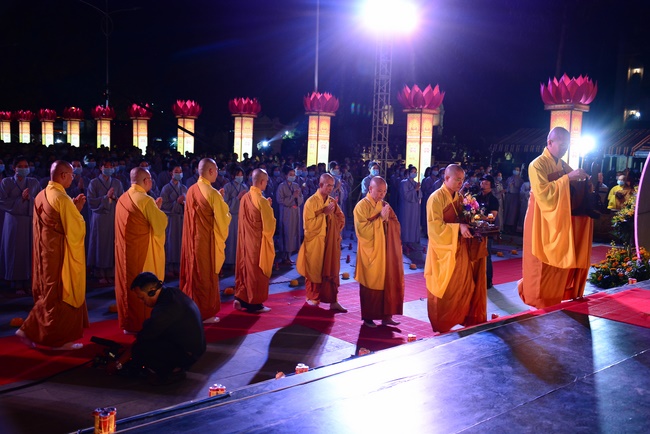 Impressed night of Amitabha Buddha's Birthday