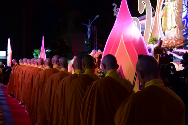 Impressed night of Amitabha Buddha's Birthday