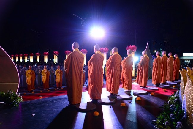 Impressed night of Amitabha Buddha's Birthday