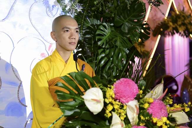 Impressed night of Amitabha Buddha's Birthday