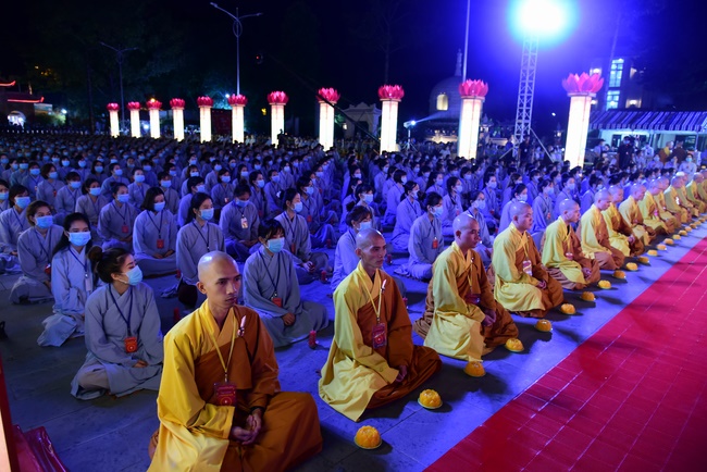 Impressed night of Amitabha Buddha's Birthday