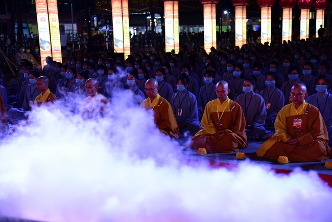 Impressed night of Amitabha Buddha's Birthday