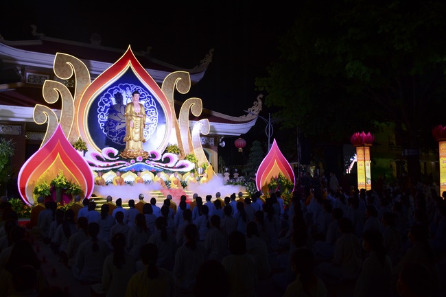 Impressed night of Amitabha Buddha's Birthday