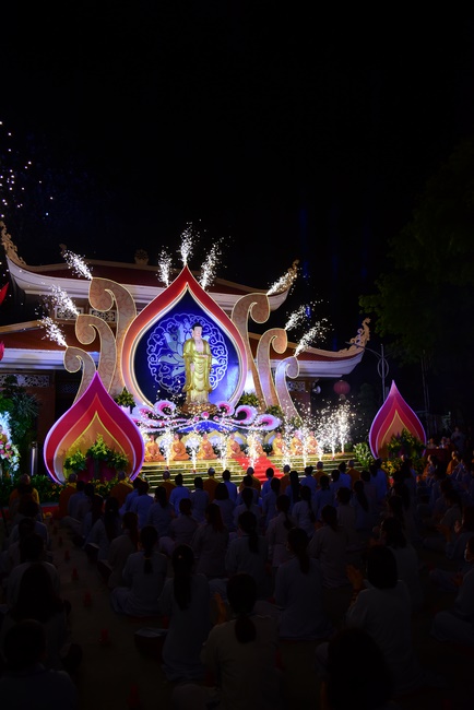Impressed night of Amitabha Buddha's Birthday