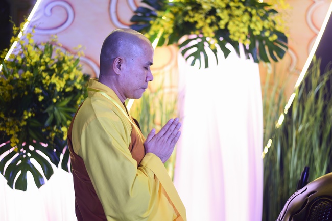 Impressed night of Amitabha Buddha's Birthday