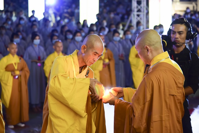 Impressed night of Amitabha Buddha's Birthday