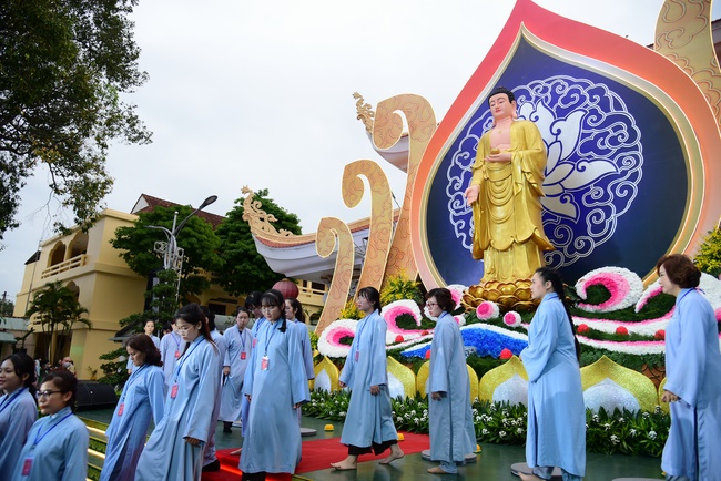 Impressed night of Amitabha Buddha's Birthday