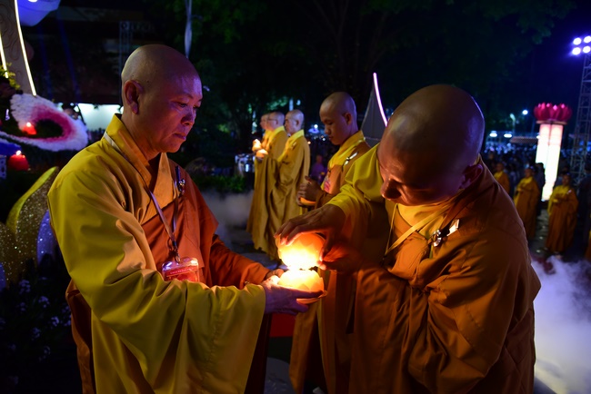 Impressed night of Amitabha Buddha's Birthday