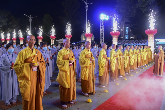Impressed night of Amitabha Buddha's Birthday