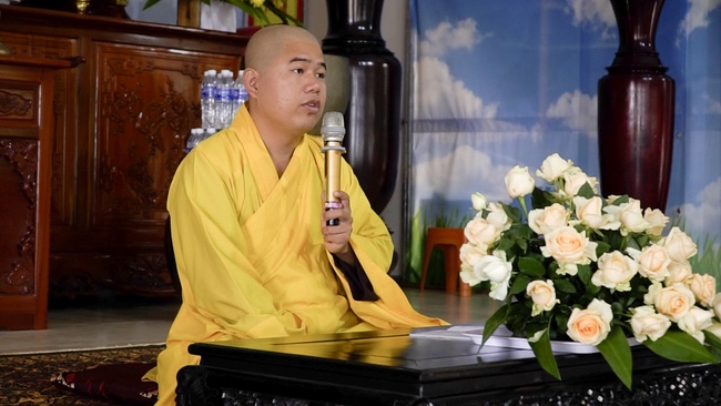 The retreat Sowing seeds lotus at Dong Cao Pagoda