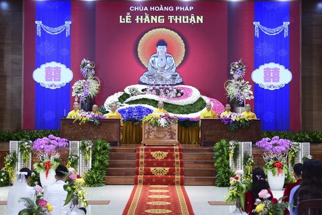 The Wedding Ceremony at the pagoda