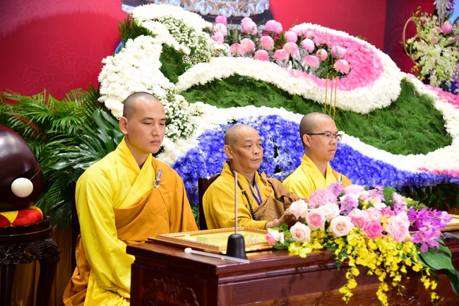 The Wedding Ceremony at the pagoda