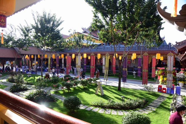 Congratulations on the Inauguration of Vinh Nghiem Monastery -HCMC