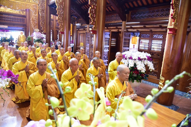 Congratulations on the Inauguration of Vinh Nghiem Monastery -HCMC