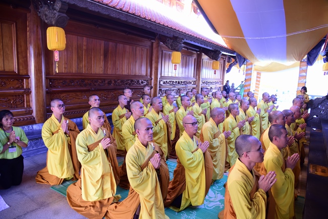 Congratulations on the Inauguration of Vinh Nghiem Monastery -HCMC