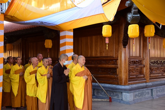 Congratulations on the Inauguration of Vinh Nghiem Monastery -HCMC