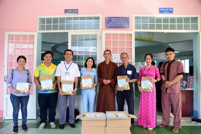 Donating books to Schools in HCMC