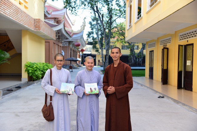 Donating books to Schools in HCMC