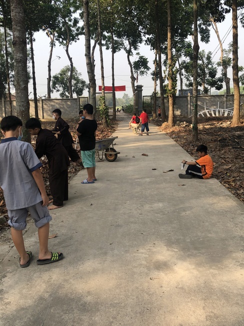 Extra curricular activities of Kids at Huong Phap Pagoda, Cu Chi