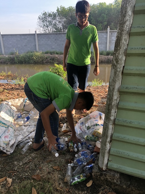 Extra curricular activities of Kids at Huong Phap Pagoda, Cu Chi