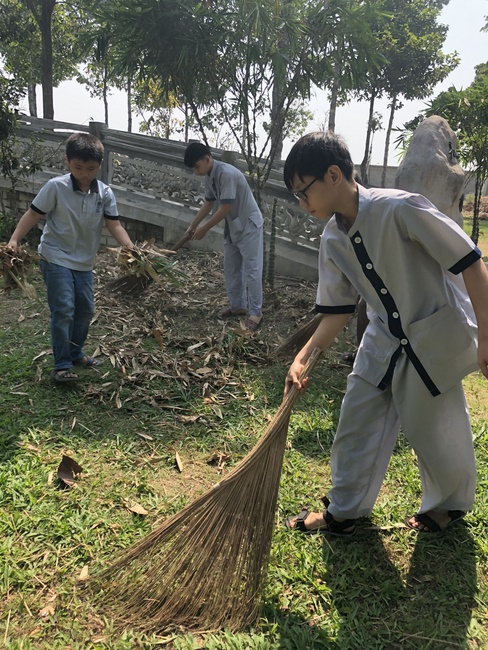 Extra curricular activities of Kids at Huong Phap Pagoda, Cu Chi