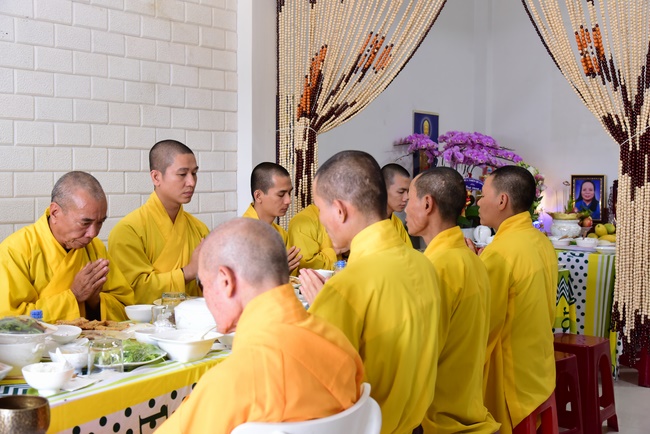 Praying for rebirth in Binh Duong