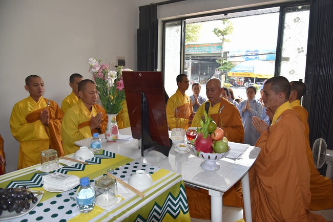 Praying for rebirth in Binh Duong