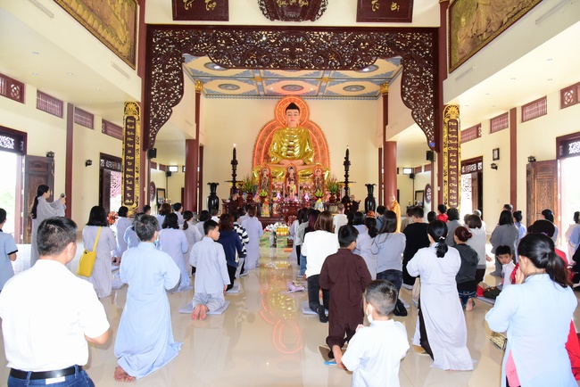 The beginning ceremony of building the Bodhisattva Avalokitesvara statue at Hung Phap Pagoda, Dong Nai