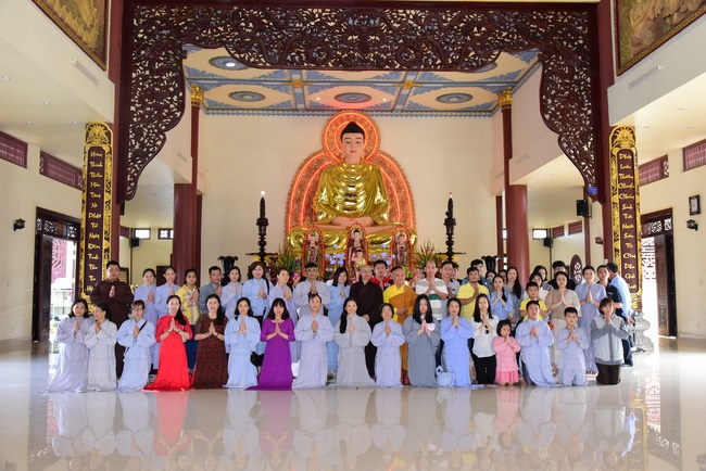 The beginning ceremony of building the Bodhisattva Avalokitesvara statue at Hung Phap Pagoda, Dong Nai