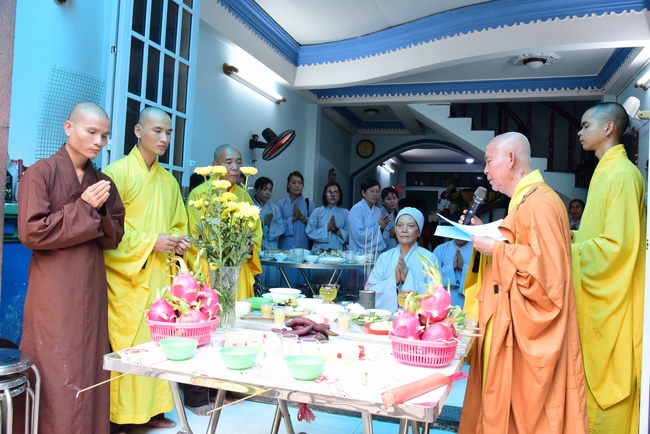 The beginning ceremony of building the Bodhisattva Avalokitesvara statue at Hung Phap Pagoda, Dong Nai