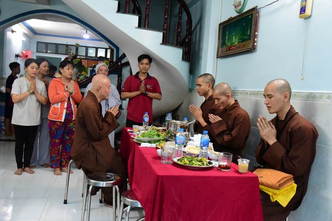 The beginning ceremony of building the Bodhisattva Avalokitesvara statue at Hung Phap Pagoda, Dong Nai