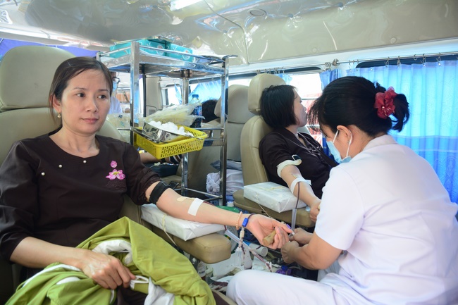 Humanitarian Blood Donation