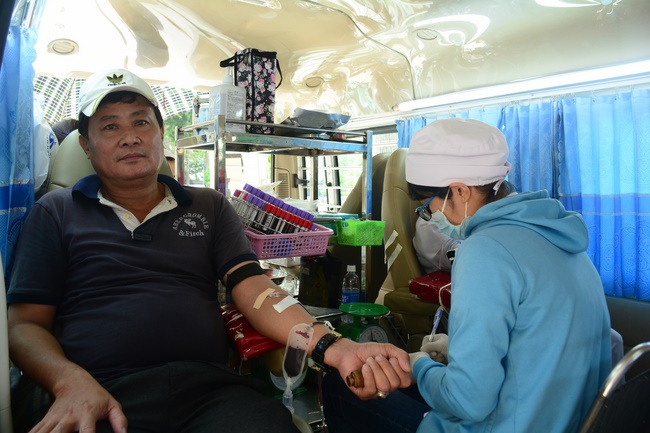 Humanitarian Blood Donation